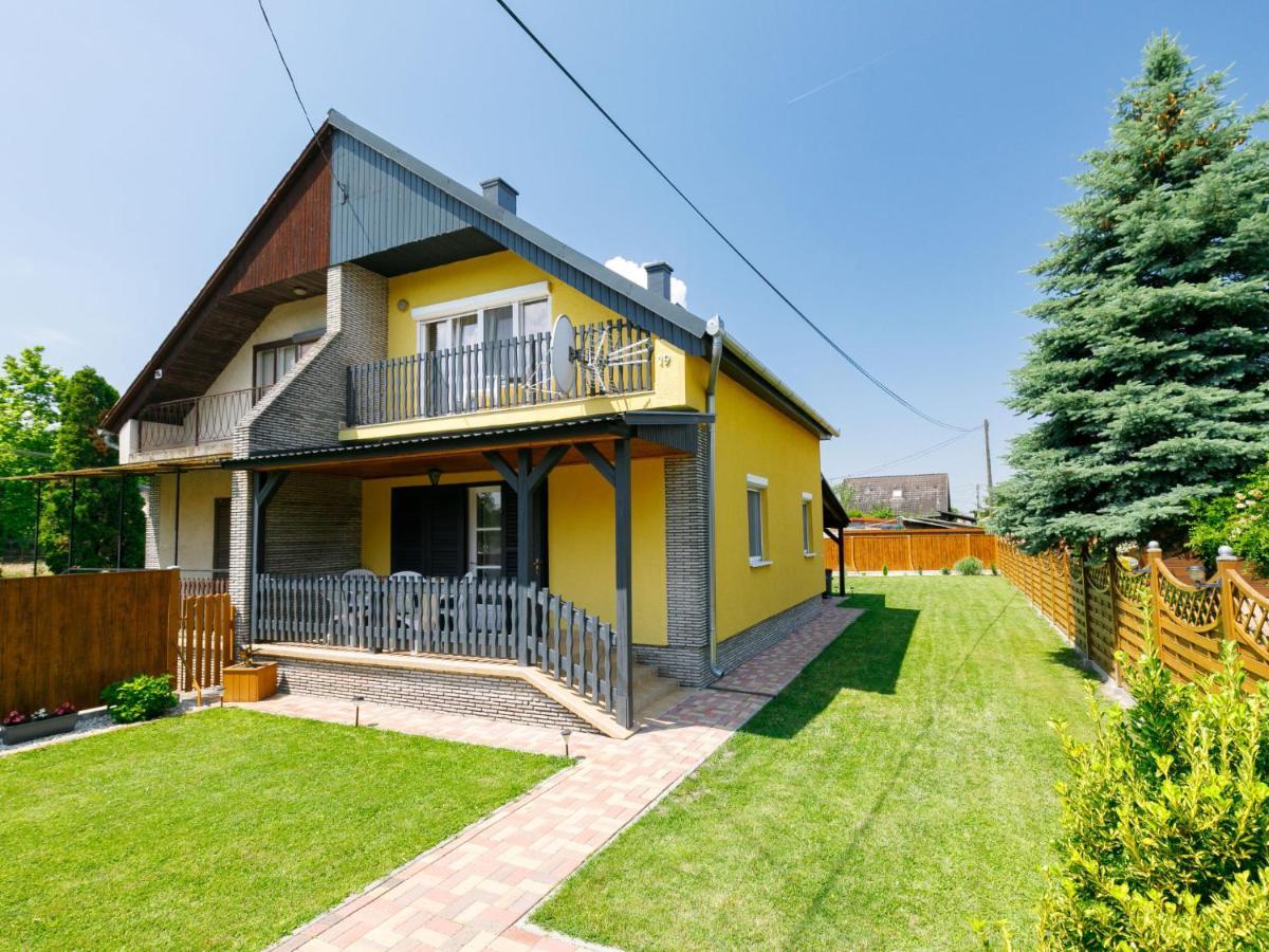 Balatonkeresztúr Holiday Home Hibiscus By Interhome מראה חיצוני תמונה