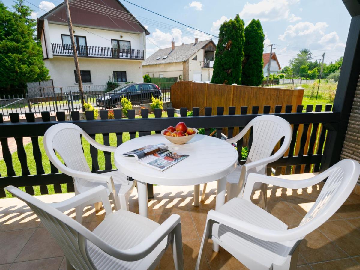 Balatonkeresztúr Holiday Home Hibiscus By Interhome מראה חיצוני תמונה